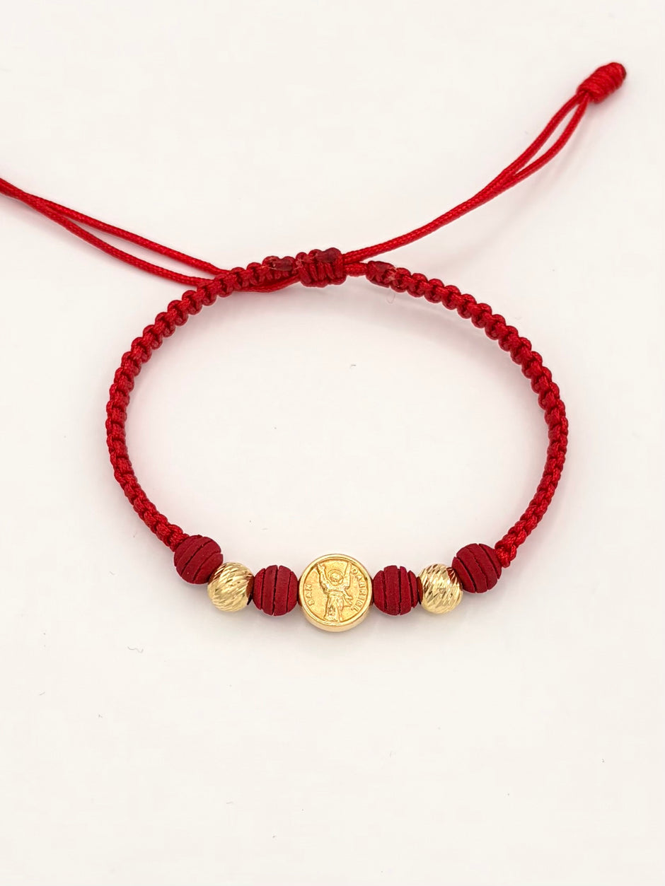 Pulsera tejida herraje san gabriel 2BD #6 hilo rojo Oro amarillo 18k 0,70 Gr