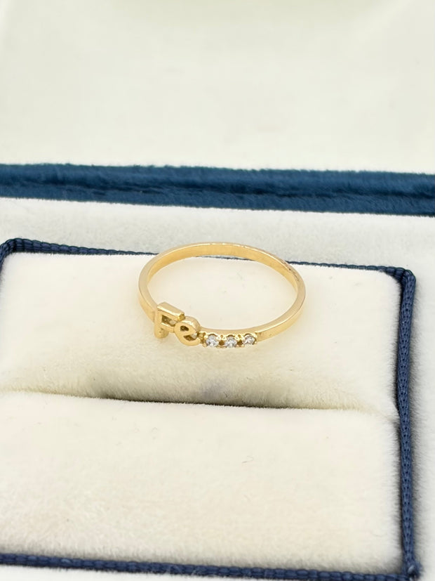 Anillo Fe circones de lado  Oro amarillo 18k / Talla 4/2 / 1,09 Gr