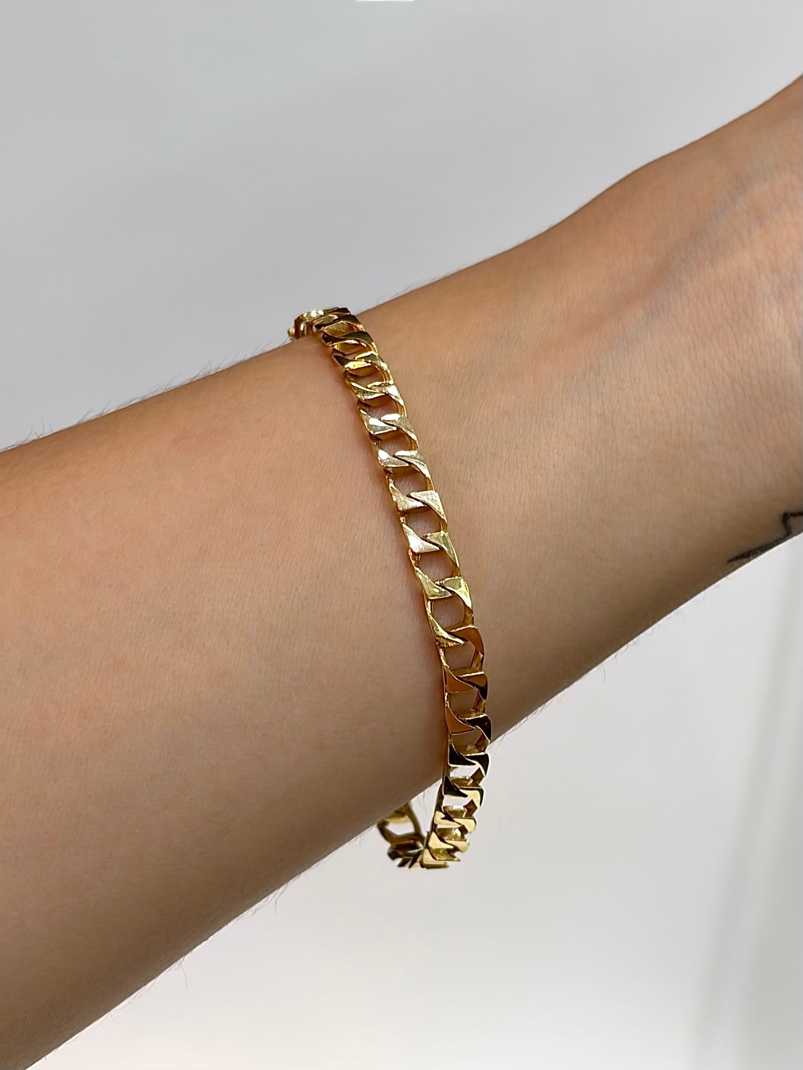 Pulso It pancer Oro amarillo 18k +1 / 9,50 Gr / 6,1 mm / 18 Cm