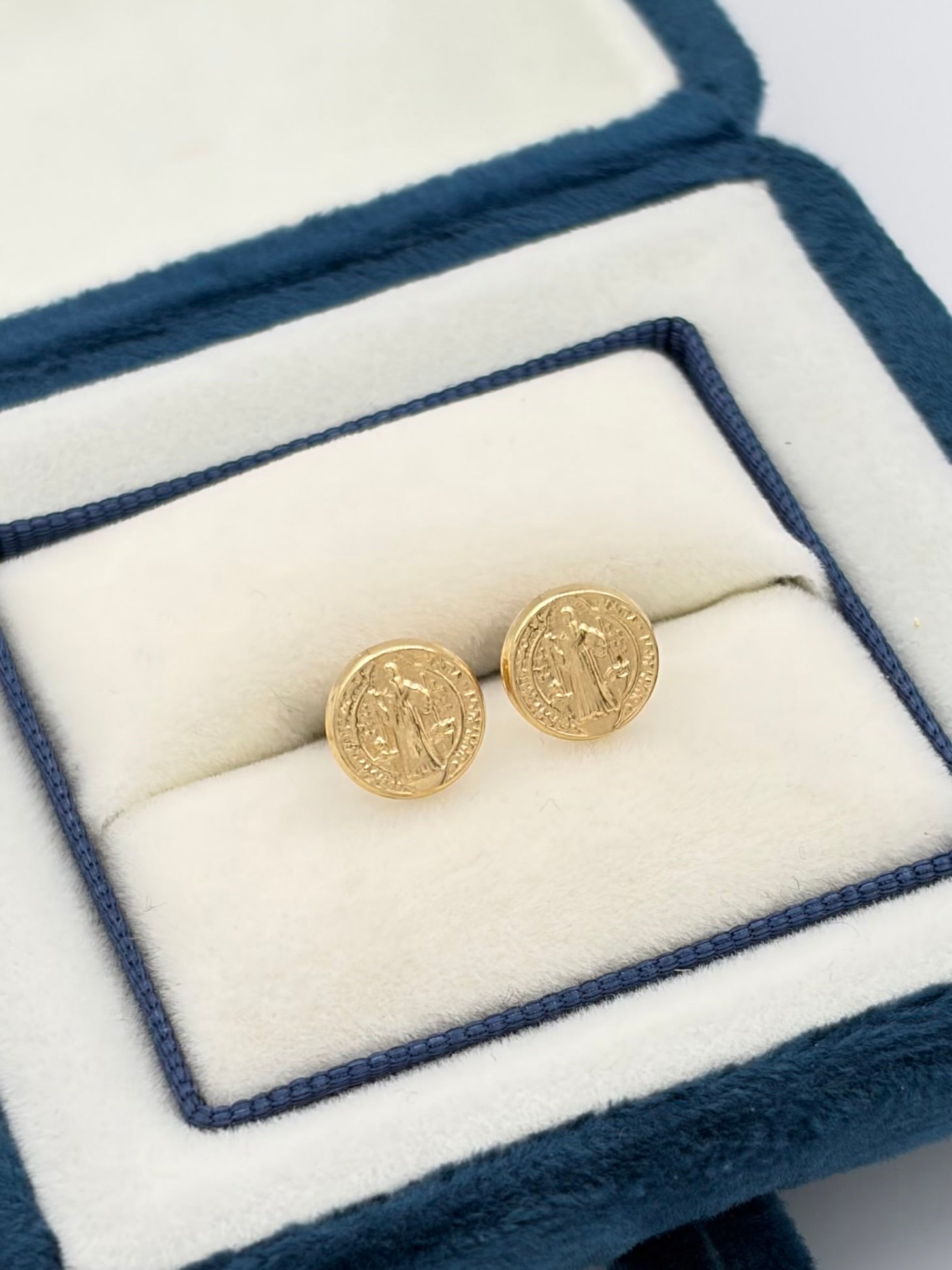 Topos San benito Oro amarillo 18k 1,01 Gr / 8 mm