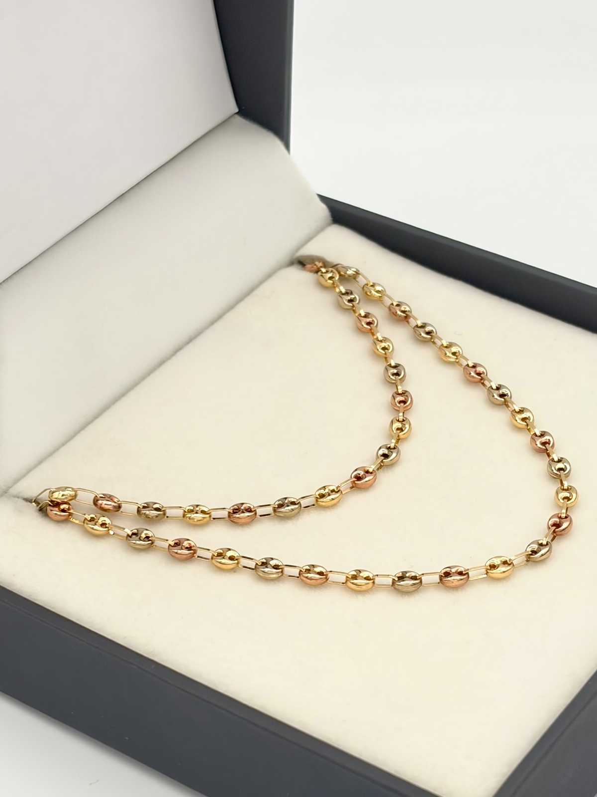 Cadena eslabon gc Tres oros 18k 6,37 Gr / 3 mm / 60 Cm Broche 0,15