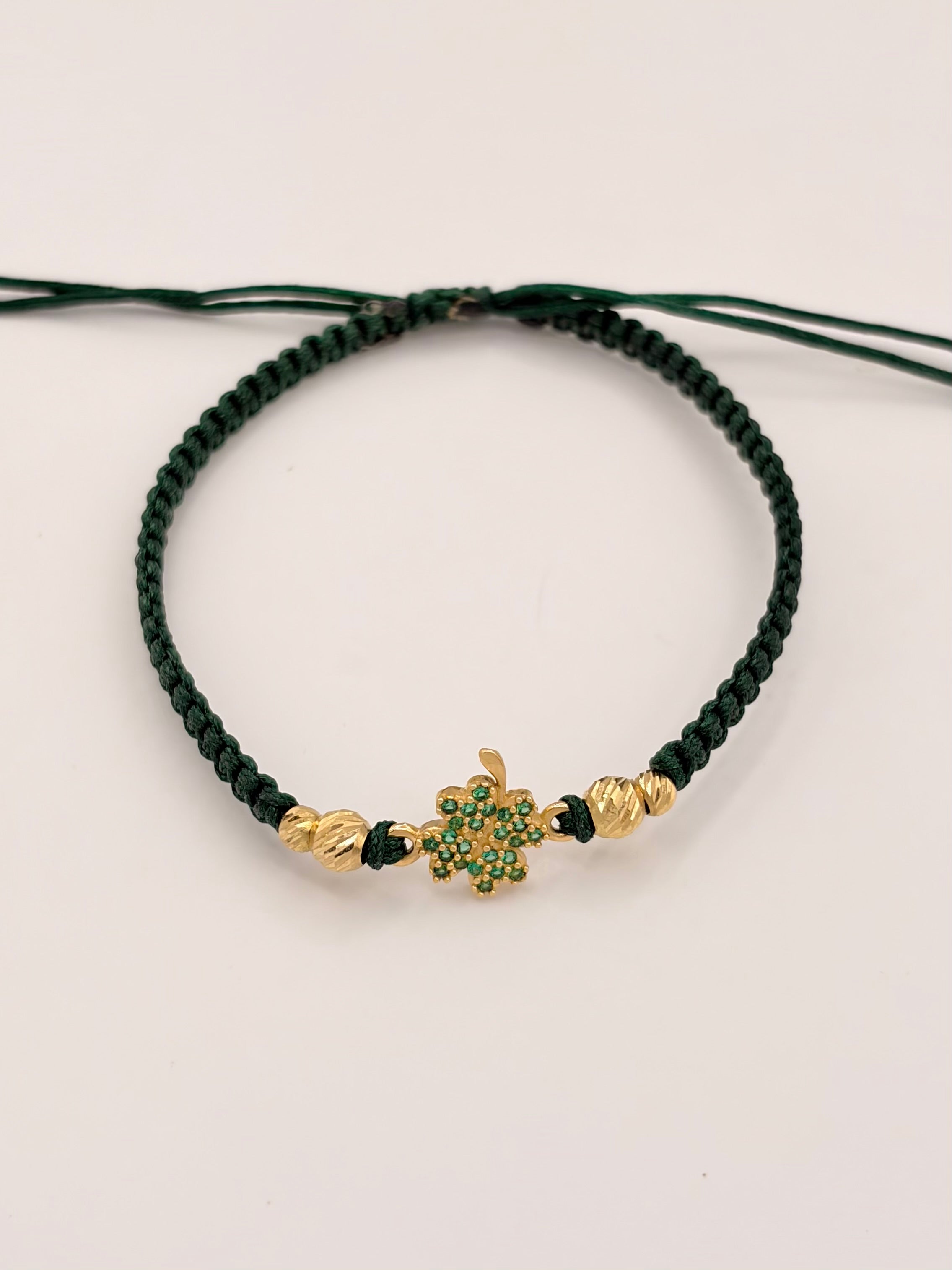 Pulsera tejida herraje trebol circones verdes BD3 2uni BD4 2uni hilo verde Oro amarillo 18k 0,90 Gr
