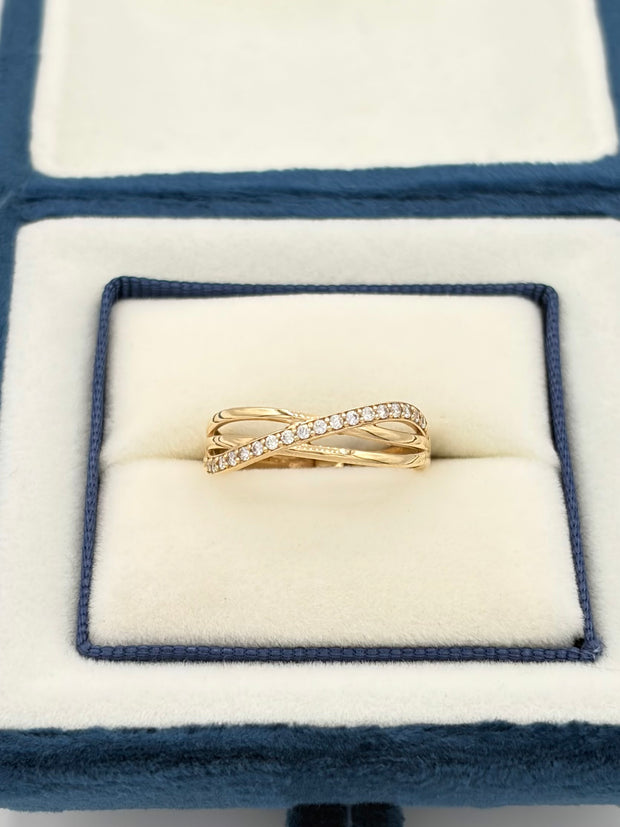 Anillo argolla circones cruzado Oro amarillo 18k / Talla 8 / 1,85 Gr
