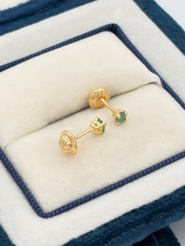 Topos esmeralda  Oro amarillo 18k 0,75 Gr / 4 mm