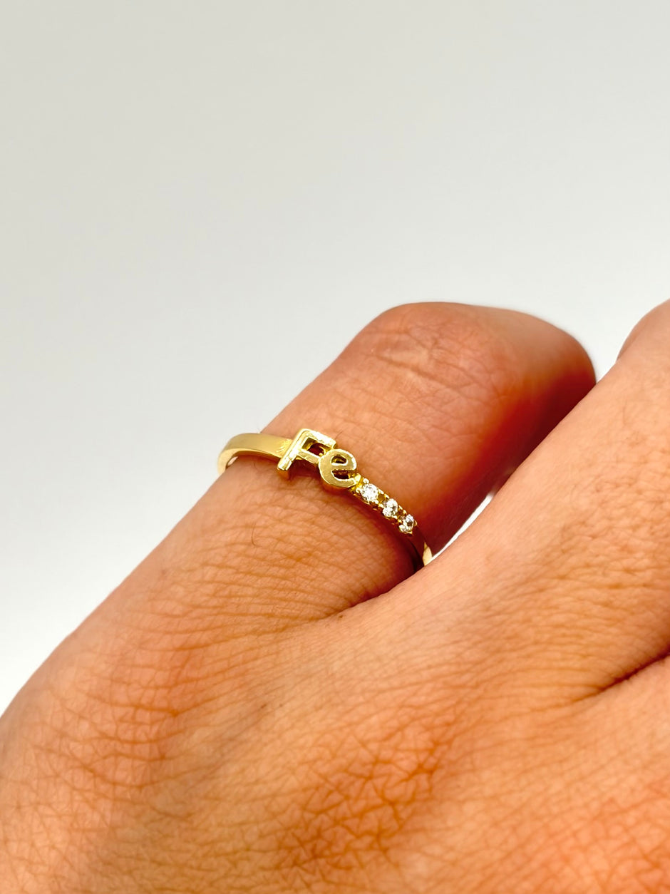 Anillo Fe circones de lado  Oro amarillo 18k / Talla 4/2 / 1,09 Gr
