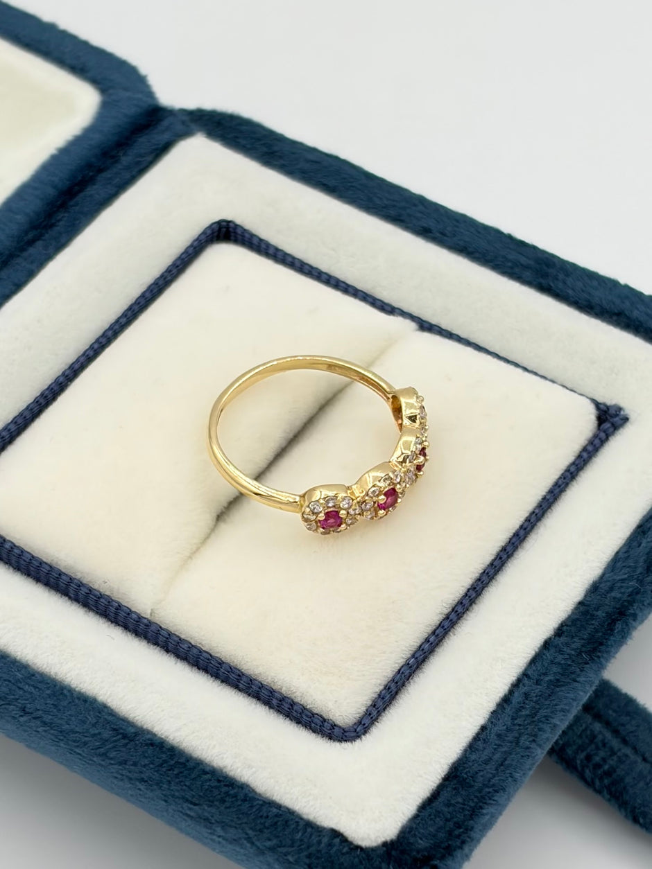 Anillo circones fucsia-blanco Oro amarillo 18k / Talla 5 / 2,06 Gr