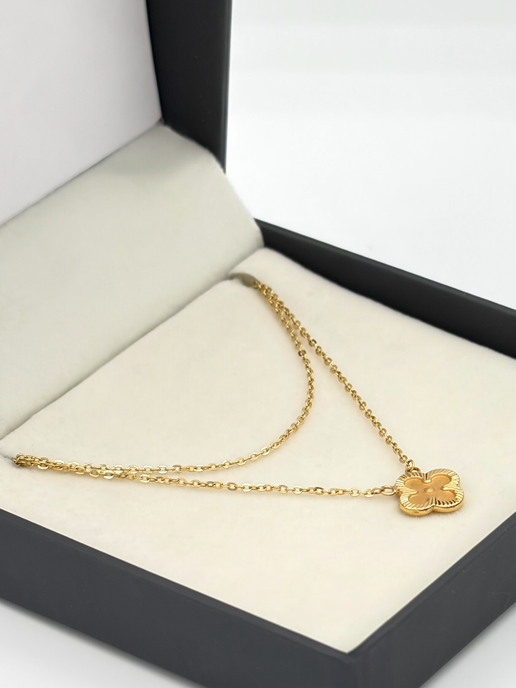 Cadena trebol diamantado aro seguido Oro amarillo 18k 3,60 Gr / 1,0 mm / 50 Cm Broche 0,25