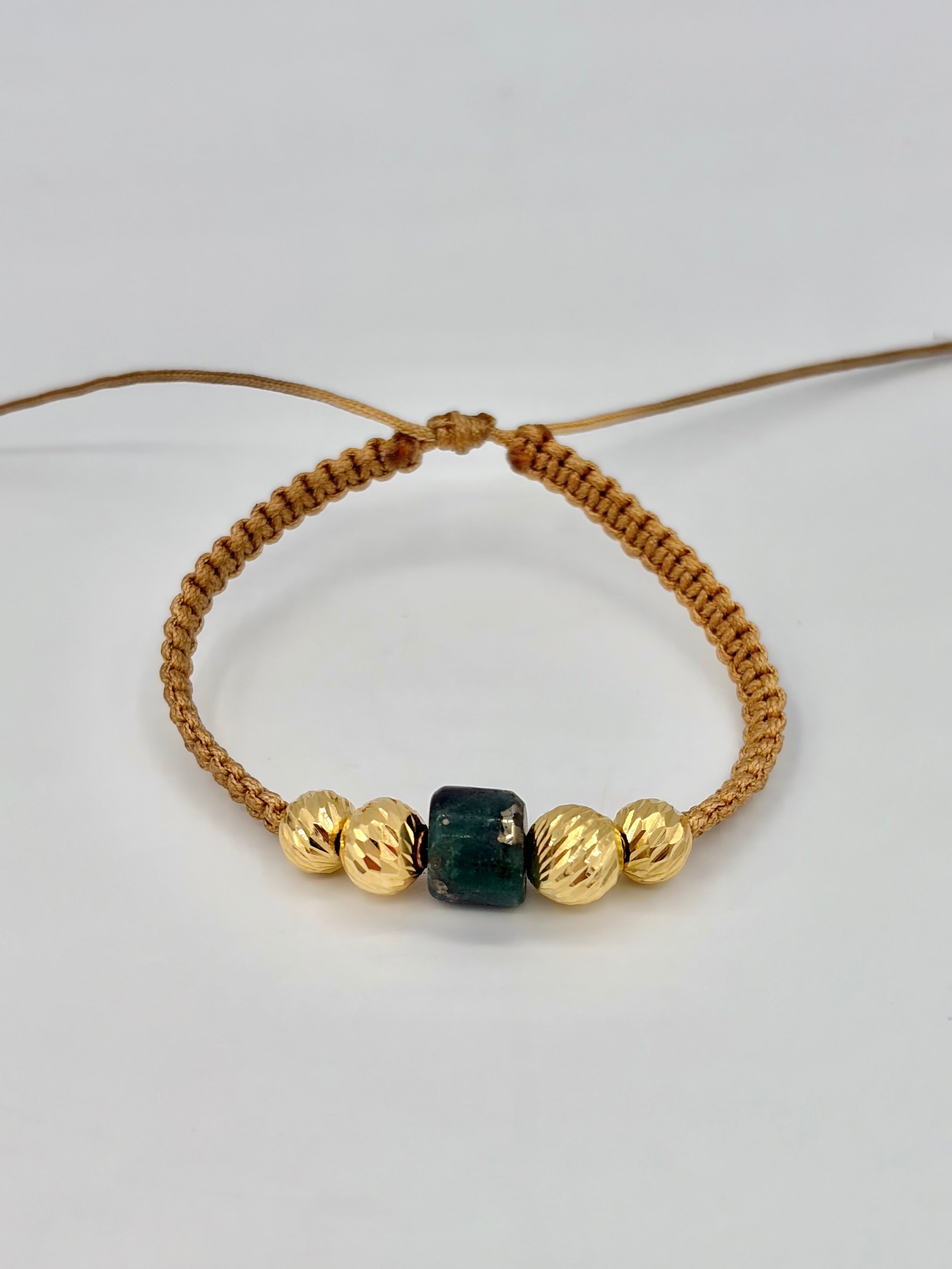 Pulsera tejida murralla en centro 2BD #7 2BD #6 hilo beige Oro amarillo 18k 0,96 Gr