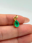 Dije Esmeralda gota Oro amarillo 18k 1,10 Gr / 7 mm