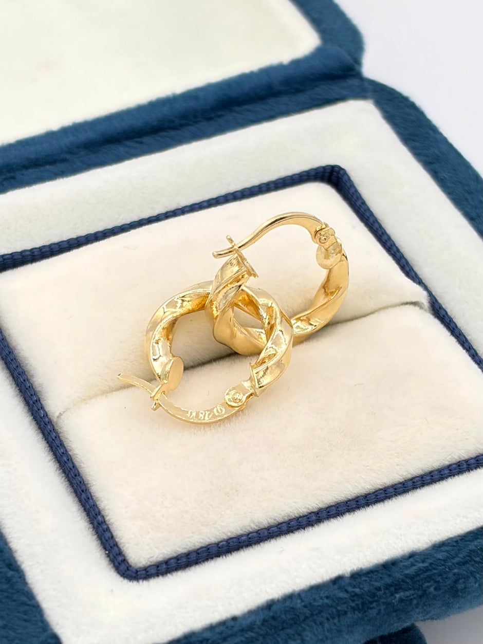 Candonga Melcocha  Oro amarillo 18k 1,54 Gr / 1,5 Cm