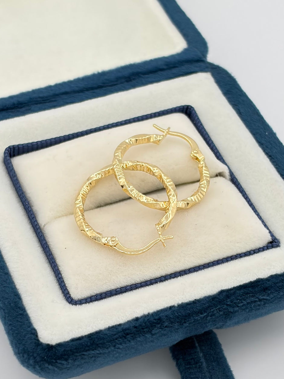 Candonga Melcocha  Oro amarillo 18k 1,87 Gr / 2 Cm