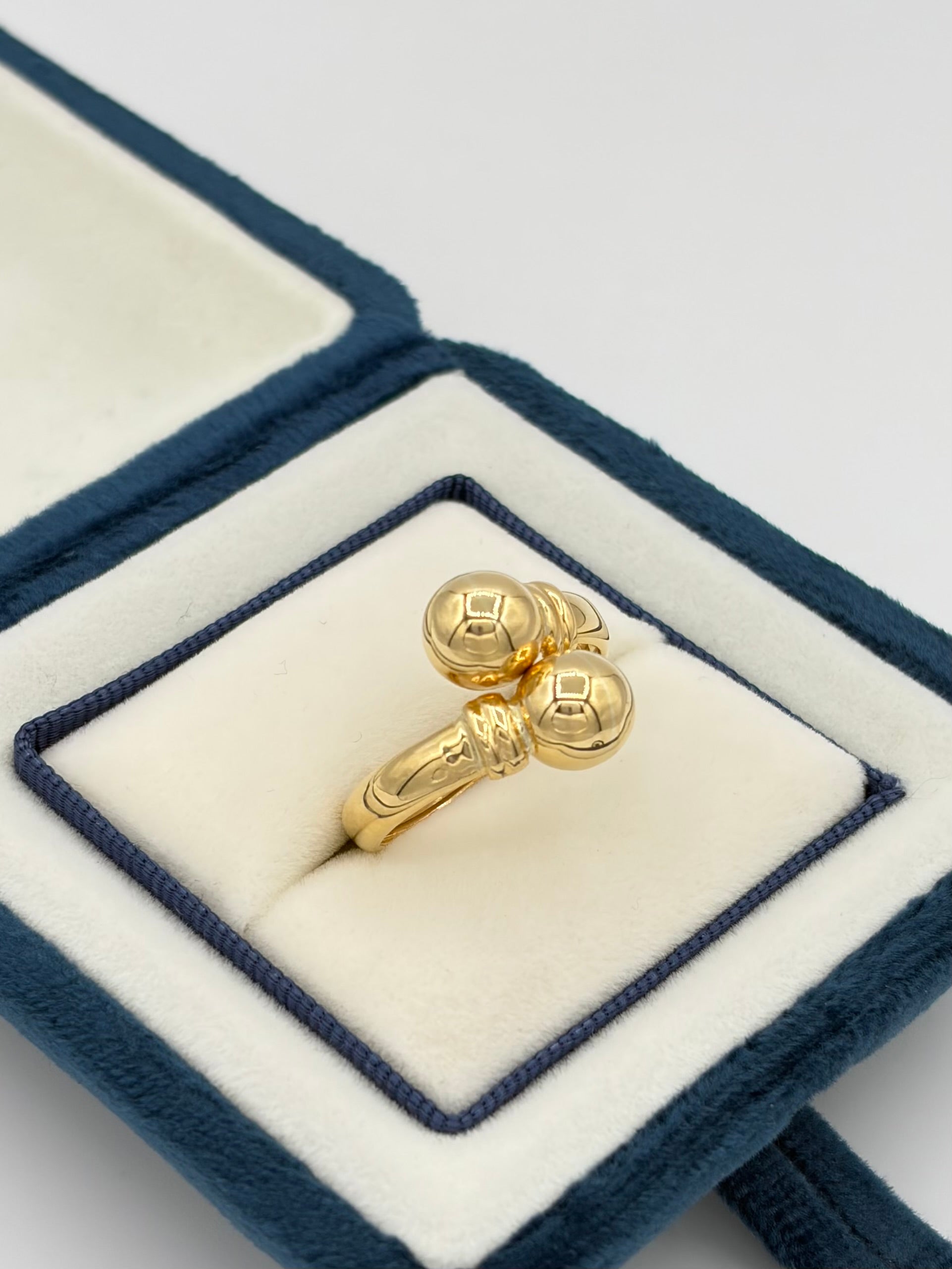 Anillo Tu y yo  Oro amarillo 18k / Talla 8 / 2,76 Gr