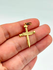 Dije Cruz clavo Oro amarillo 18k 0,69 Gr / 1,7 Cm