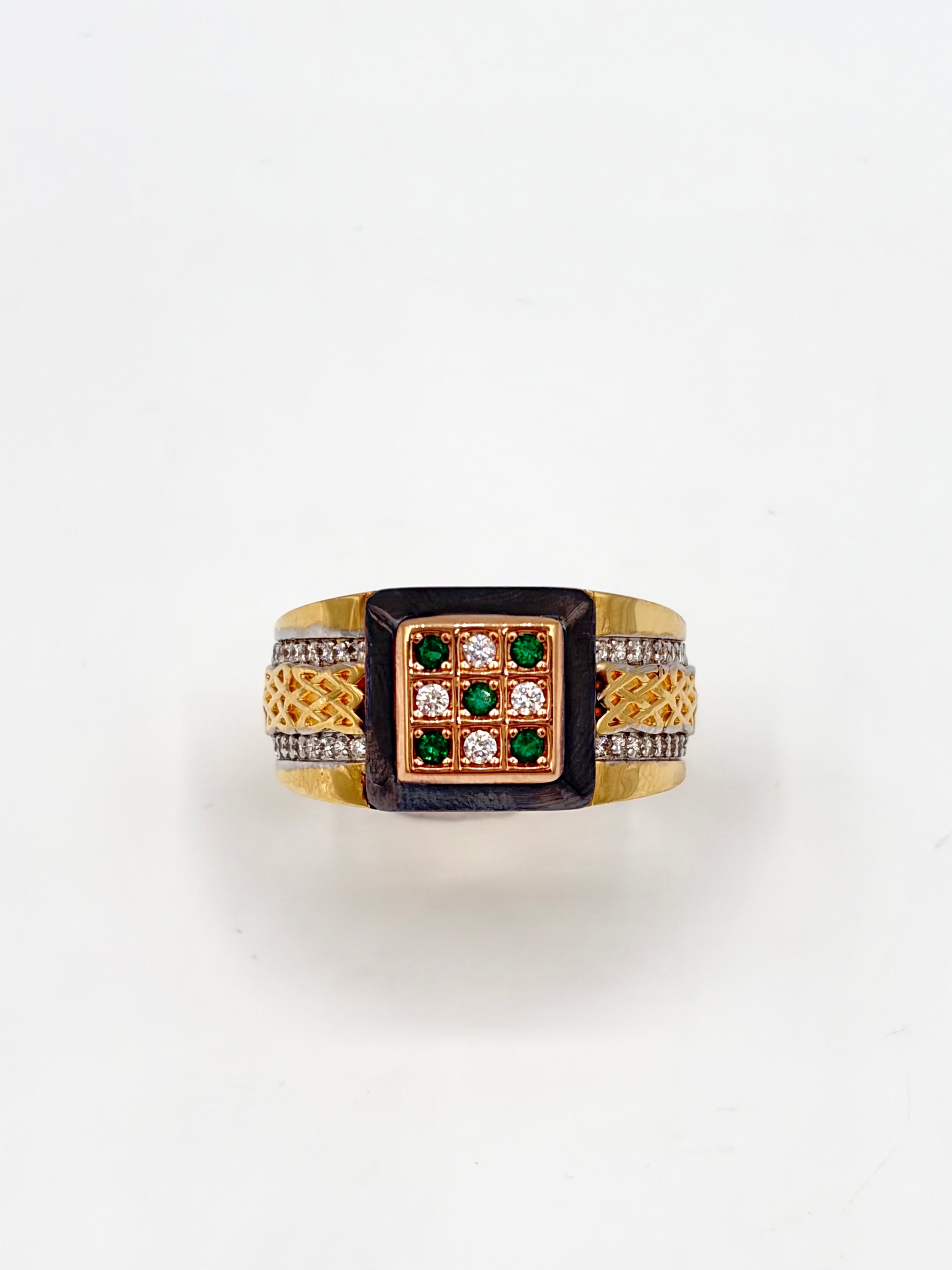 Anillo Cuadrado circones verdes-blancos  Oro amarillo y Oro rosa 18k / Talla 10/30 / 7,71 Gr