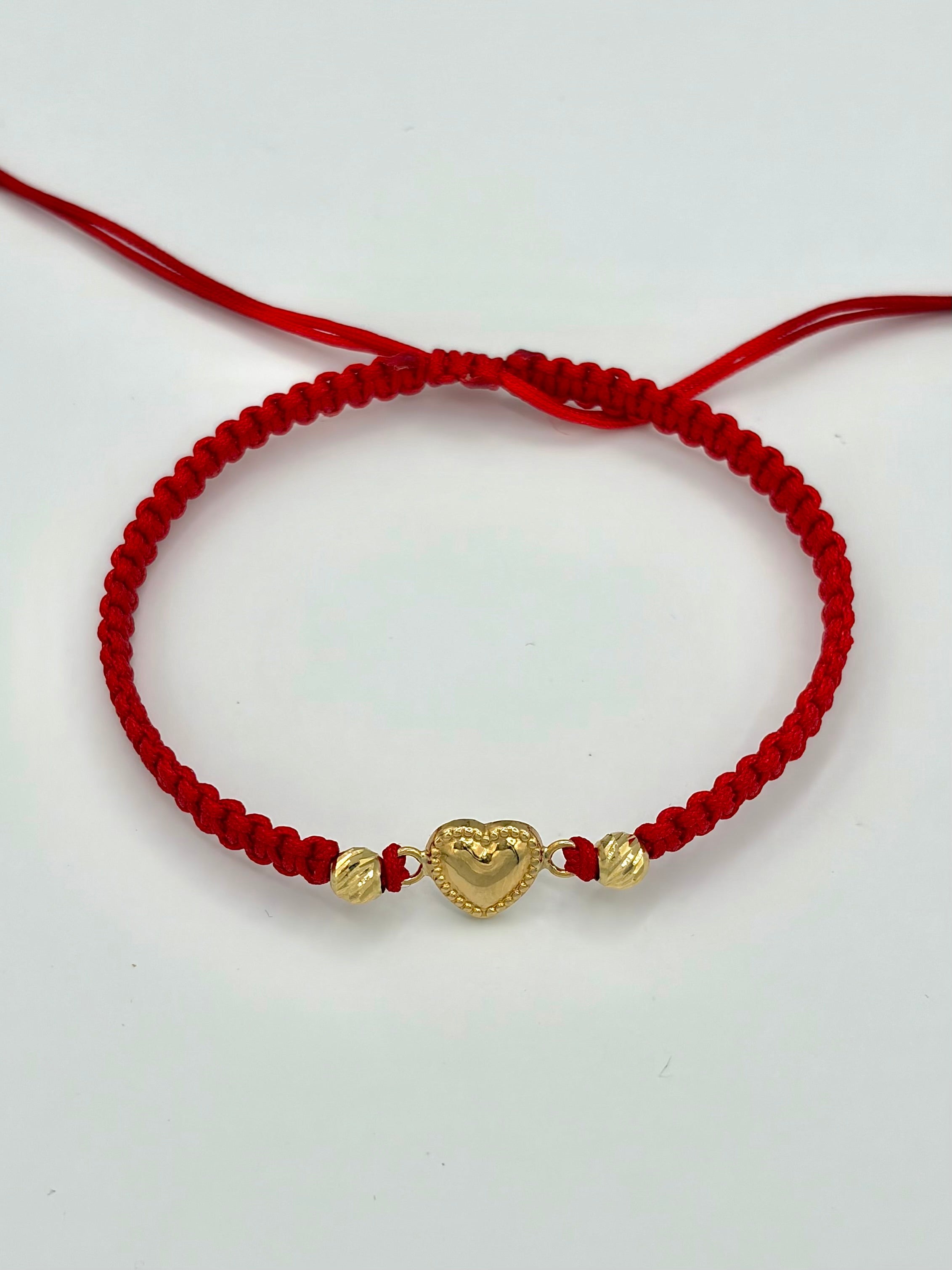 Pulsera tejida herraje corazon 2BD #4 hilo rojo Oro amarillo 18k 0,42 Gr
