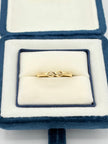 Anillo Infinito circones  Oro amarillo 18k / Talla 8 / 1,20 Gr