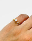 Anillo solitario circones medio lado Oro amarillo 18k / Talla 4/2 / 2,13 Gr