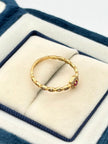 Anillo solitario circon fucsia  Oro amarillo 18k / Talla 6/2 / 1,42 Gr