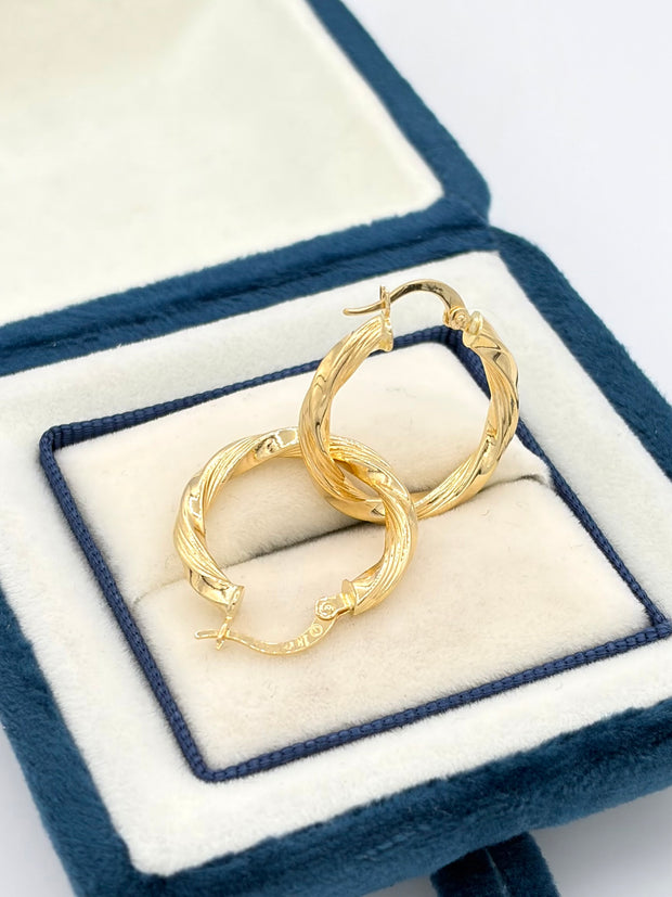 Candonga Melcocha entorchada Oro amarillo 18k 2,24 Gr / 2,2 Cm