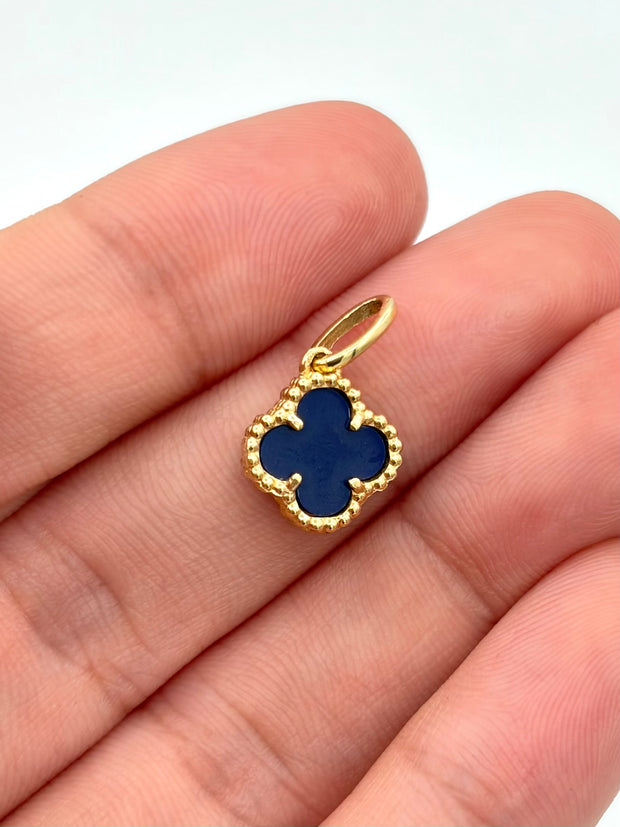Dije Trebol morado Oro amarillo 18k 1,24 Gr / 1 Cm