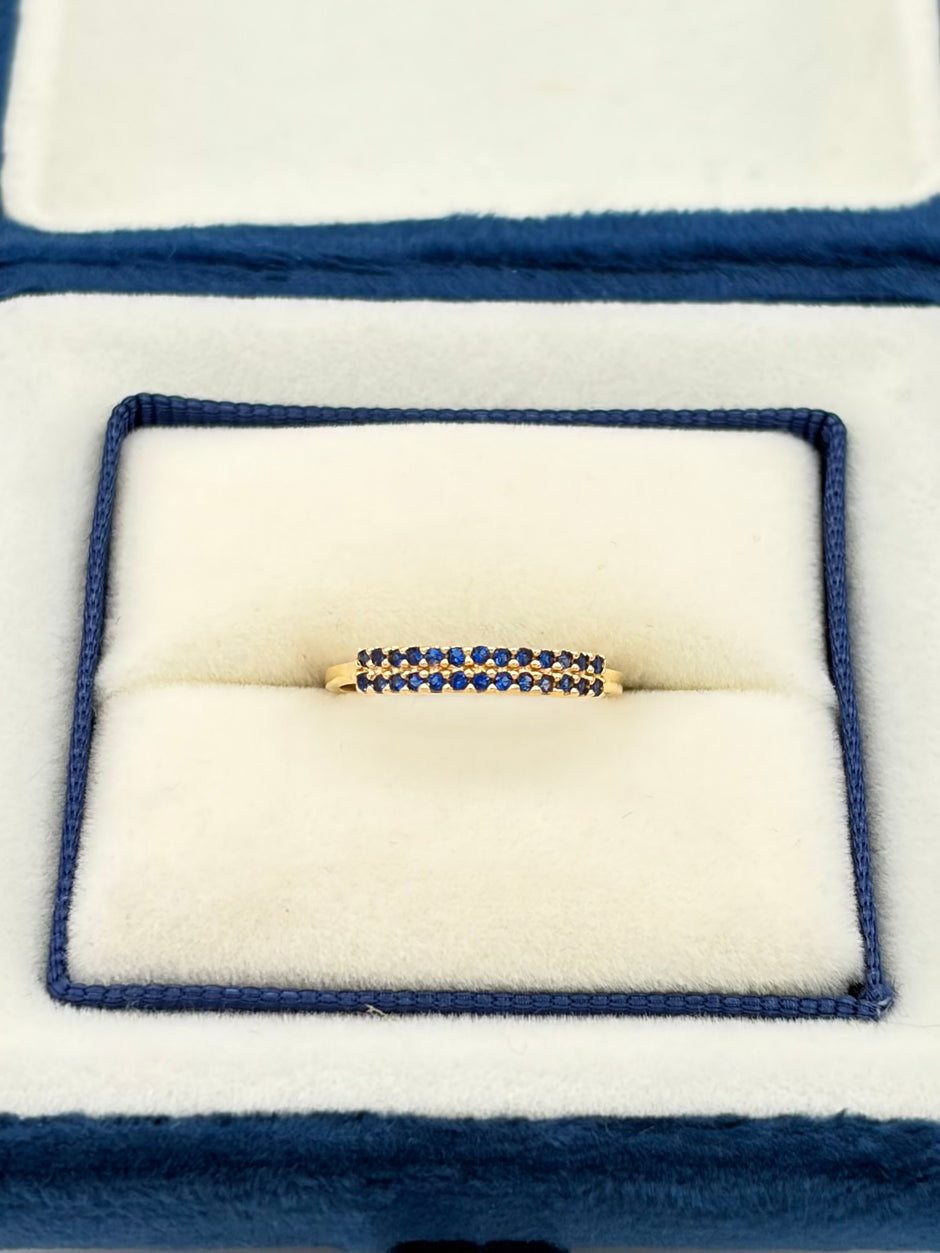 Anillo circones azules  Oro amarillo 18k / Talla 4/2 / 1,01 Gr