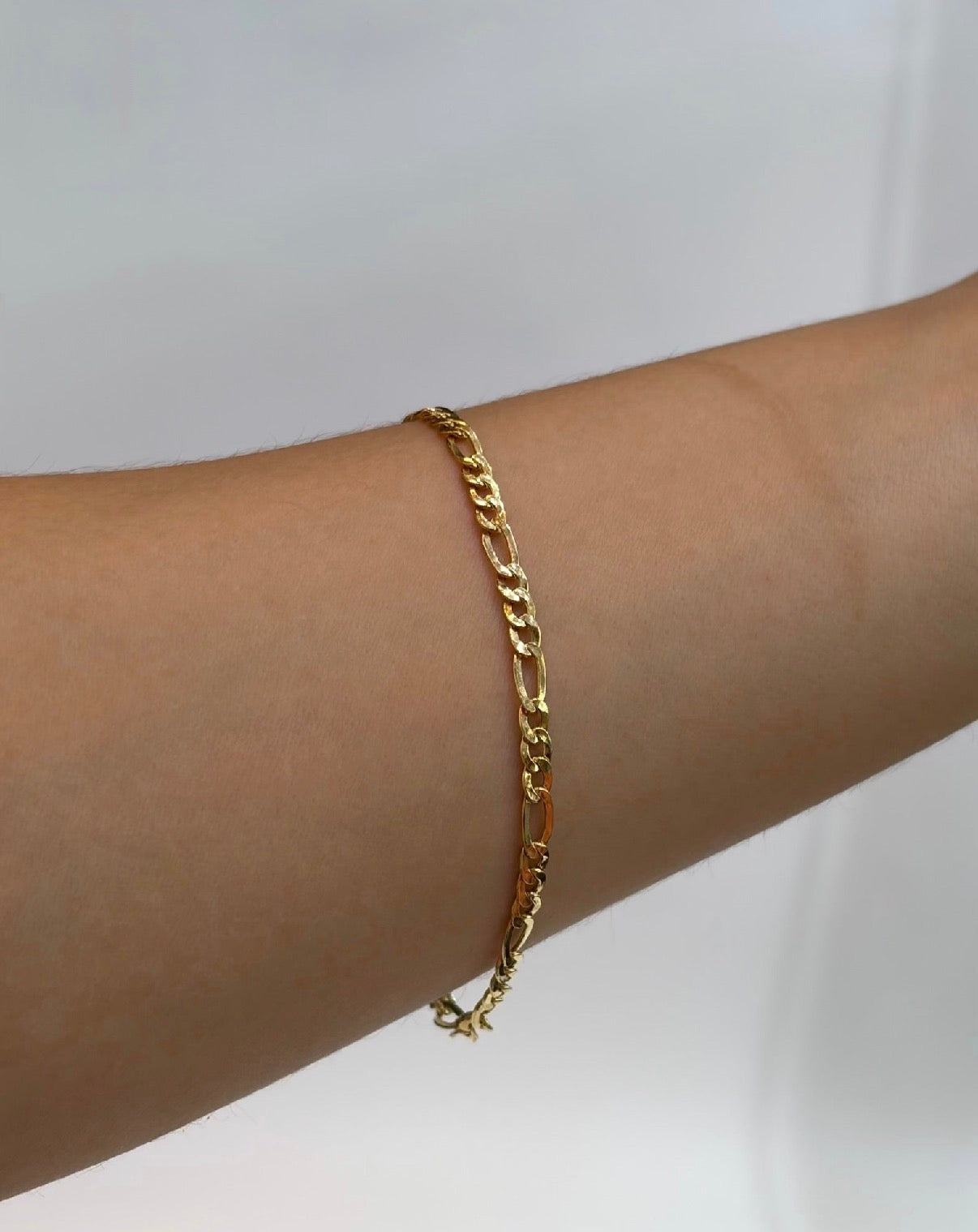 Pulso It 3x1 Oro amarillo 18k +1 / 1,70 Gr / 3 mm / 19,5 Cm