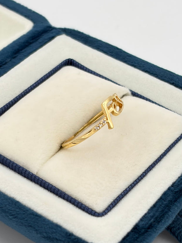 Anillo Fe con corazon  Oro amarillo 18k / Talla 7 / 1,39 Gr