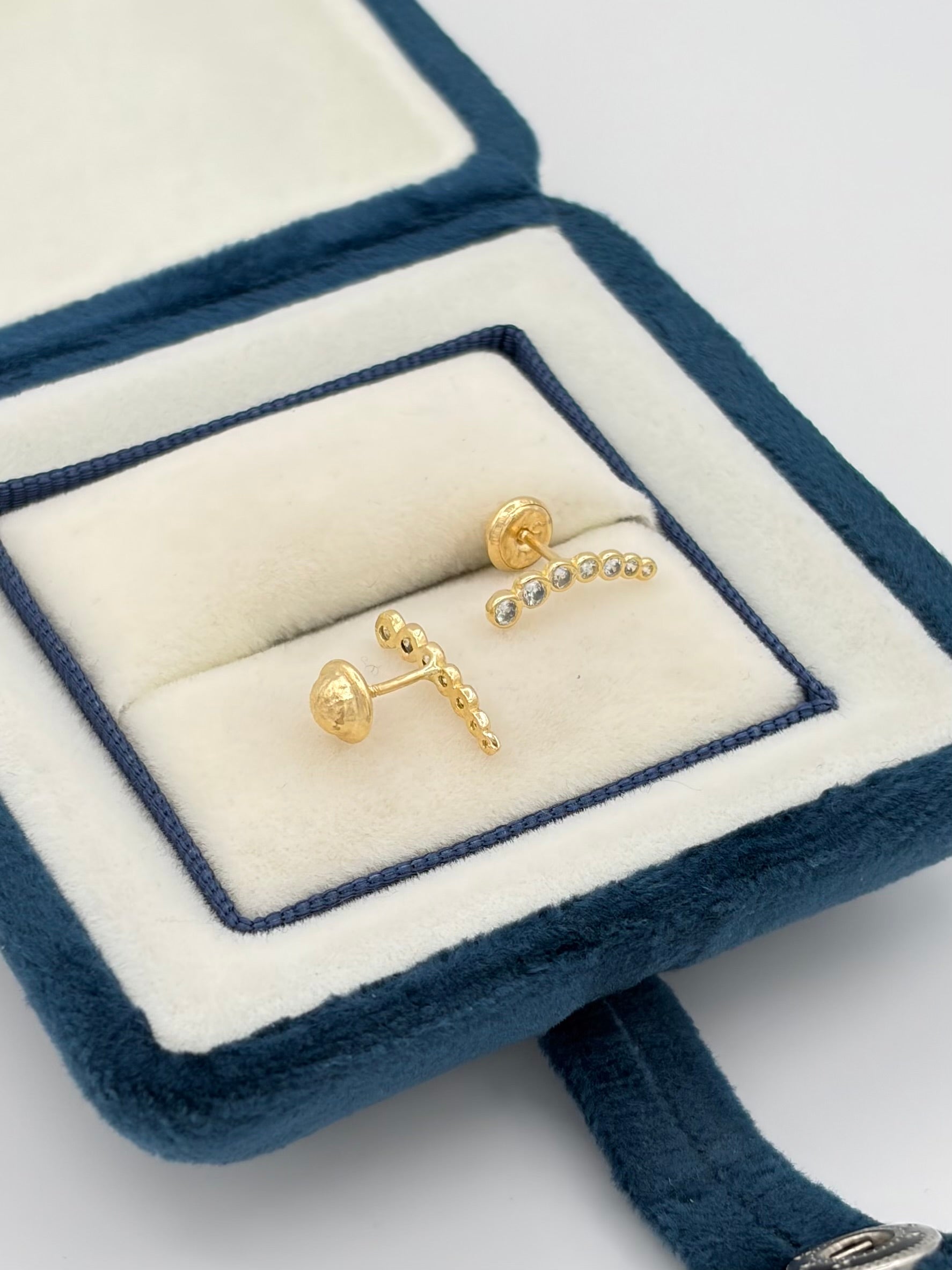 Topos circones blancos largos  Oro amarillo 18k 0,91 Gr / 2 mm