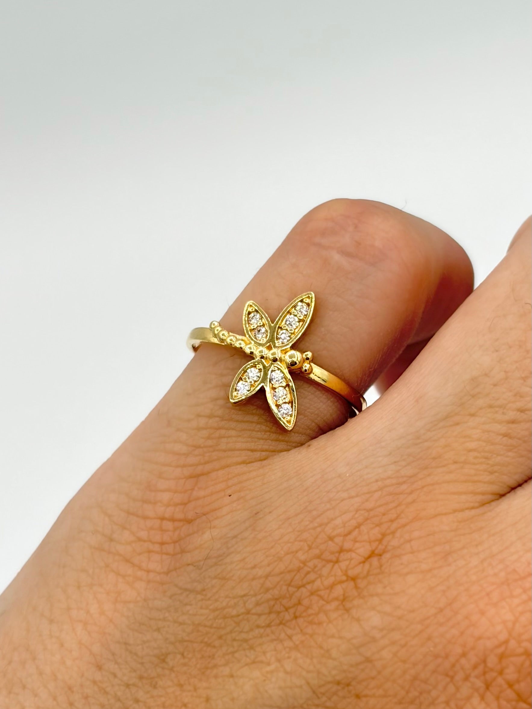 Anillo libelula circones blancos  Oro amarillo 18k / Talla 6/2 / 1,64 Gr