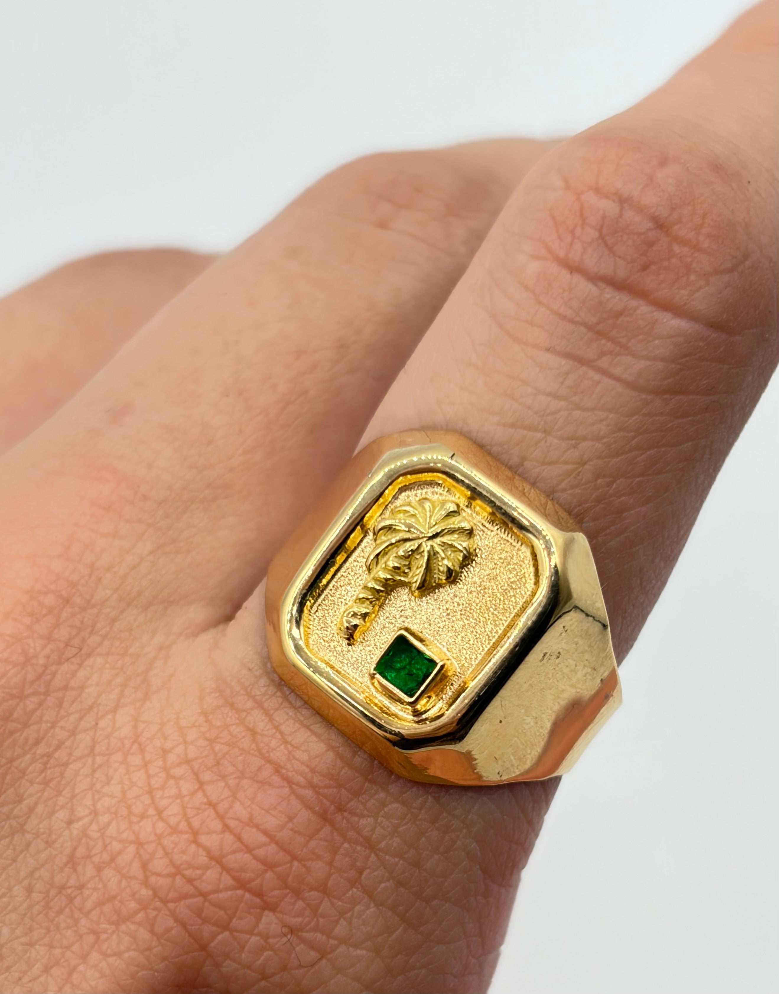 Anillo Troquelado palmera circon verde  Oro amarillo 18k / Talla 9/2 / 3,53 Gr