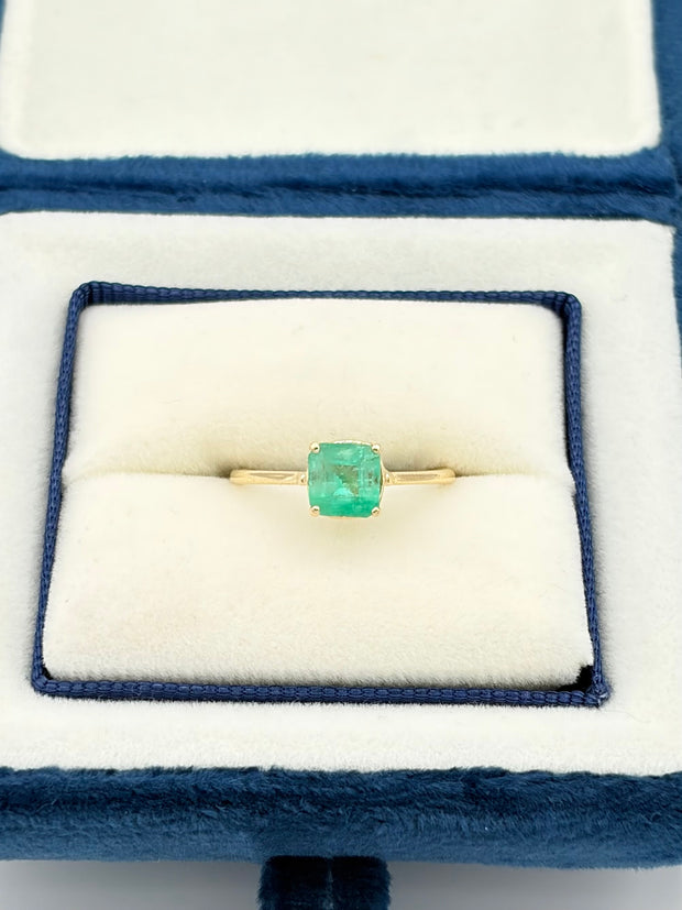 Anillo esmeralda cuadrada Oro amarillo 18k / Talla 5/2 / 1 Gr