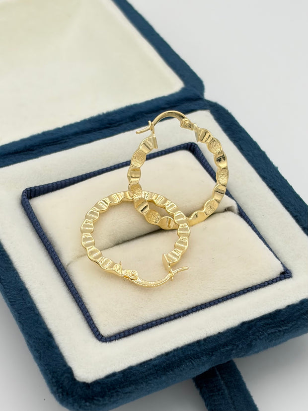 Candonga chapadas Oro amarillo 18k 1,69 Gr / 2,4 Cm