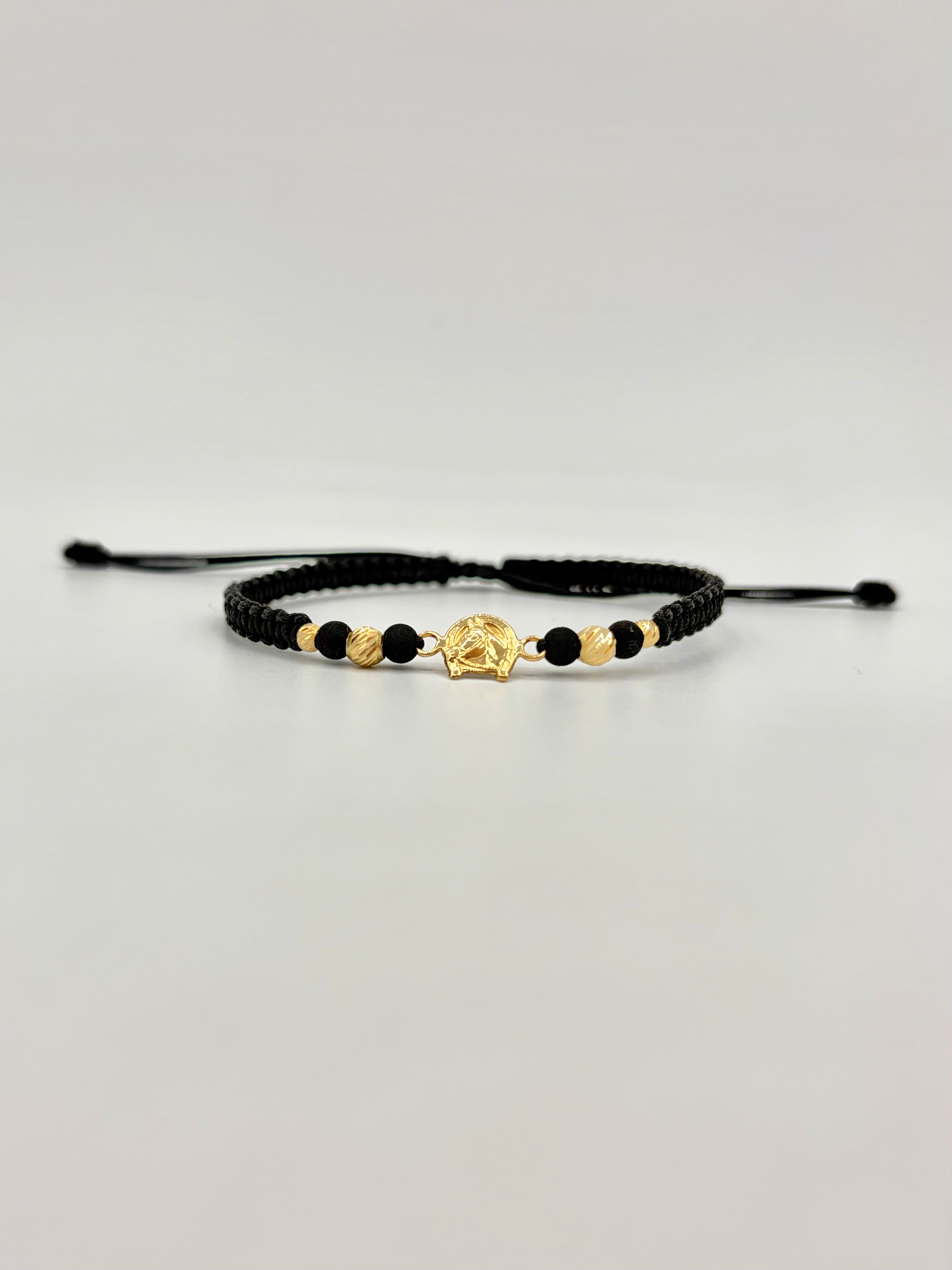 Pulsera tejida herraje herradura caballo 2BD #4 2BD #3 hilo negro  Oro amarillo 18k 0,65 Gr
