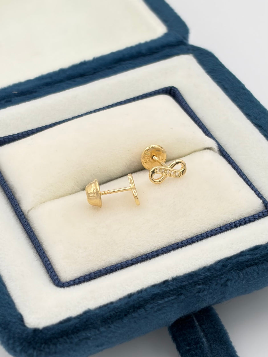 Topos infinito circones Oro amarillo 18k 0,74 Gr / 7 mm