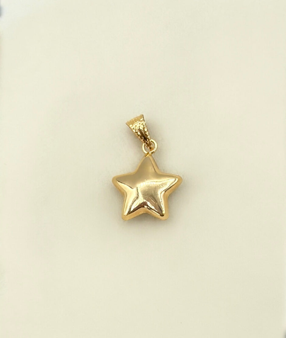 Dije Estrella  Oro amarillo 18k 0,62 Gr / 1 Cm