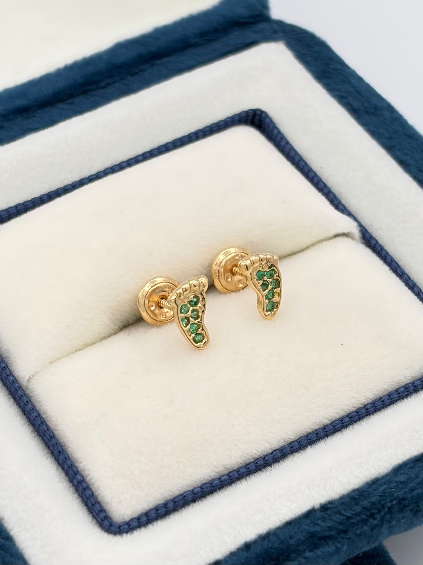 Topos pies circones verdes  Oro amarillo 18k 0,96 Gr / 4 mm
