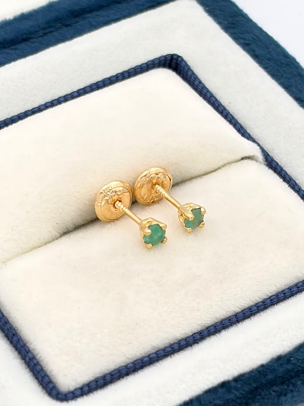 Topos esmeralda  Oro amarillo 18k 0,75 Gr / 4 mm