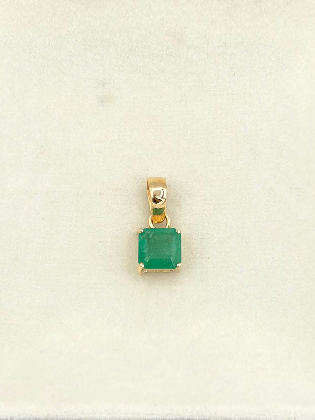 Dije Esmeralda cuadrada Oro amarillo 18k 1 Gr / 6 mm