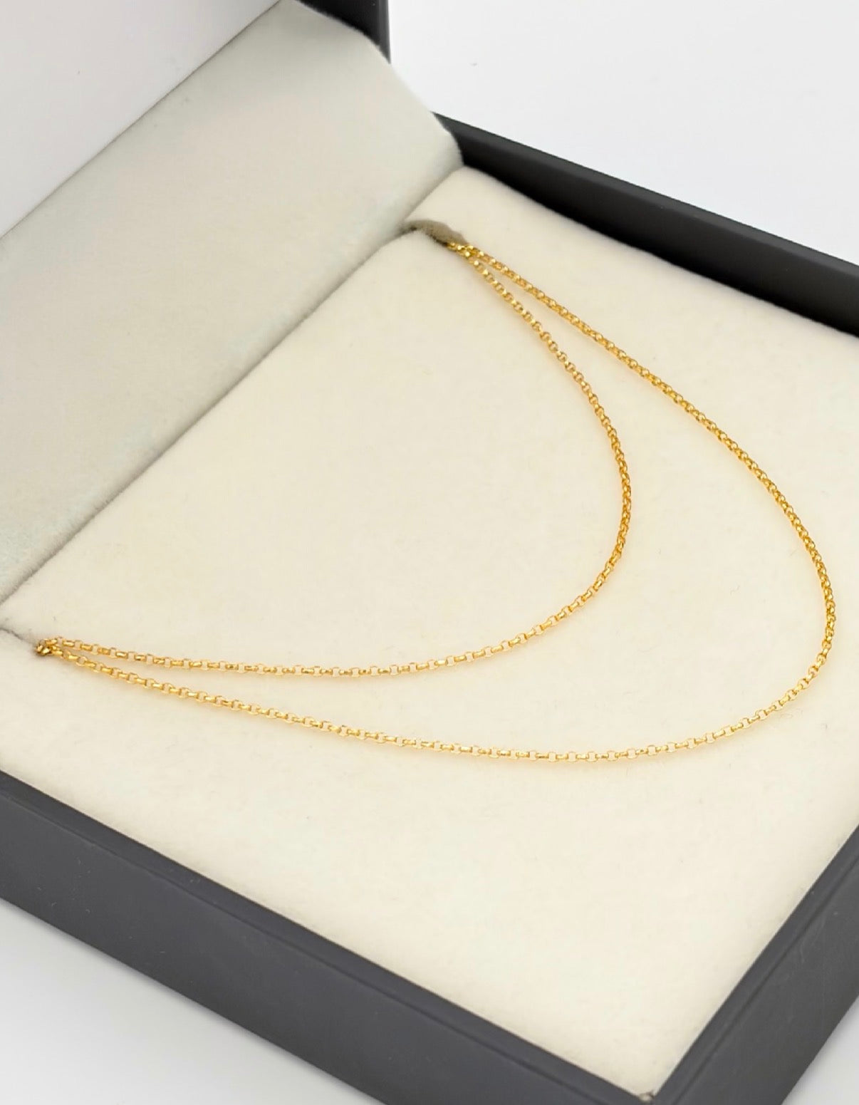Cadena Aro seguido Oro amarillo 18k 2,79 Gr / 1,1 mm / 60 Cm Broche 0,15
