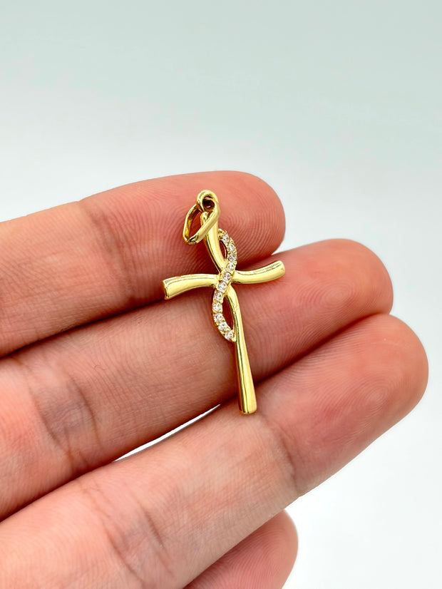Dije cruz curva circones blancos Oro amarillo 18k 0,94 Gr / 2,5 Cm