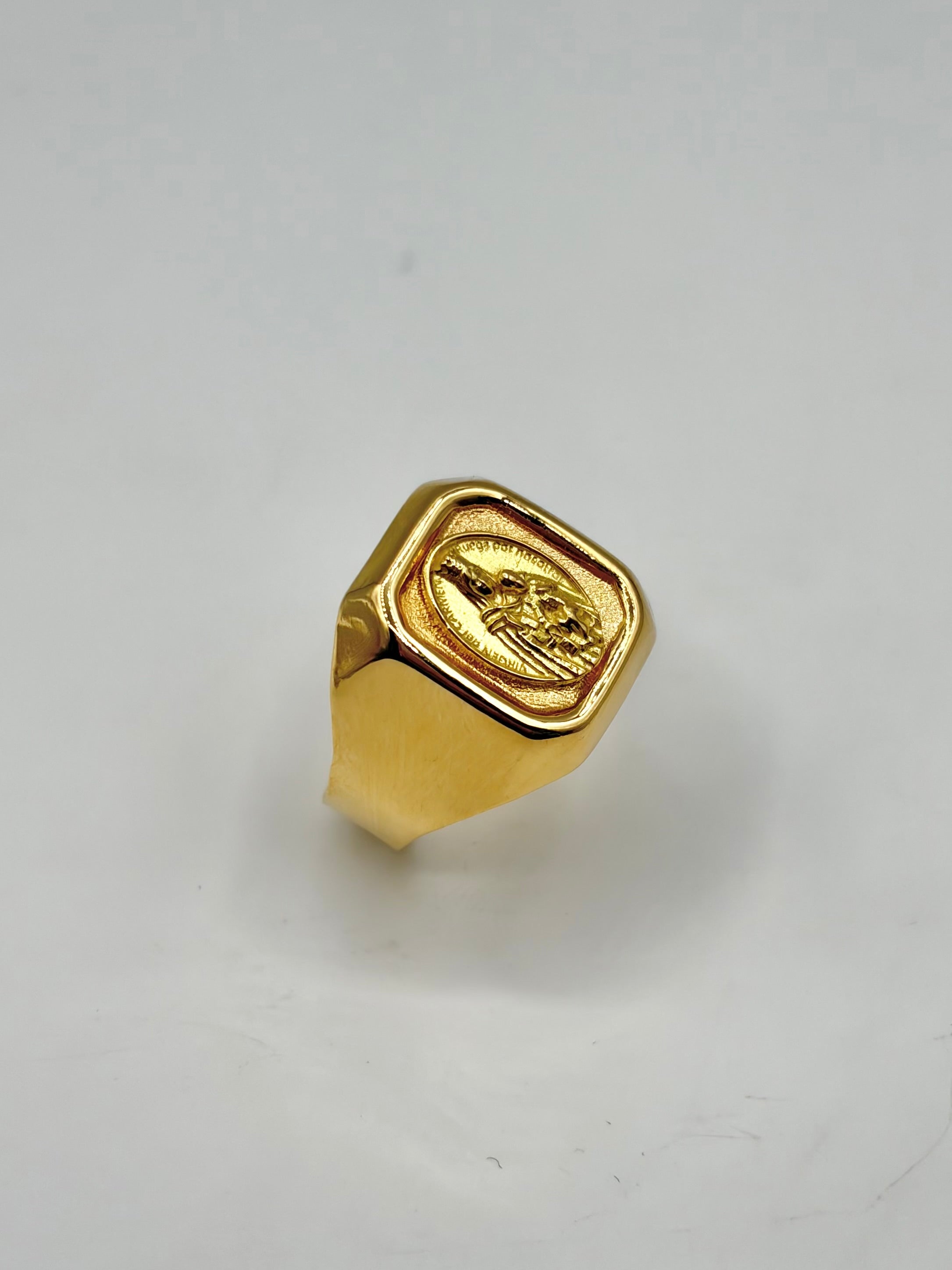 Anillo Troquelado virgen del carmen Oro amarillo 18k / Talla 9 / 3,59 Gr