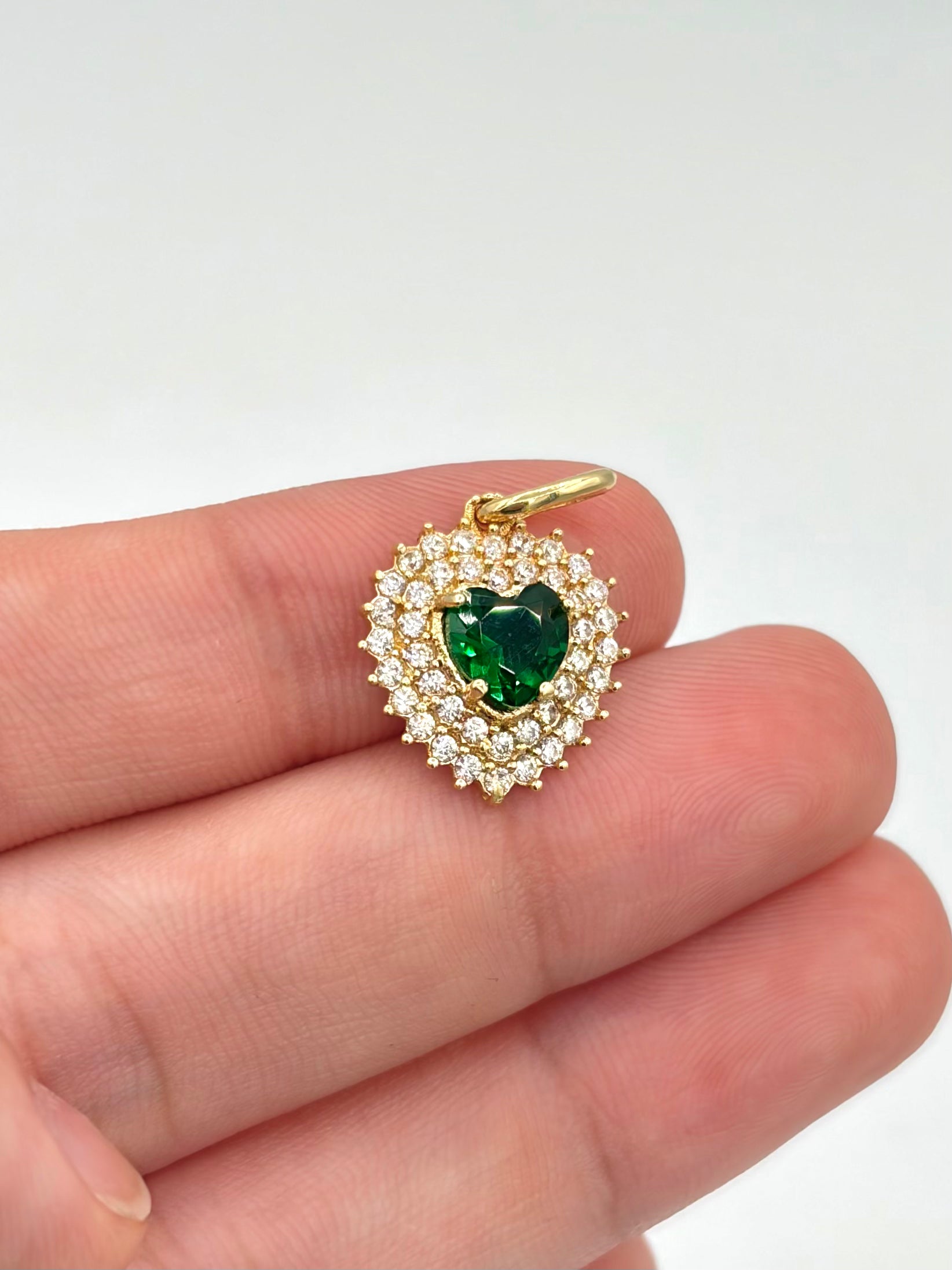 Dije Corazon circones  Oro amarillo 18k 2,15 Gr / 1,5 Cm