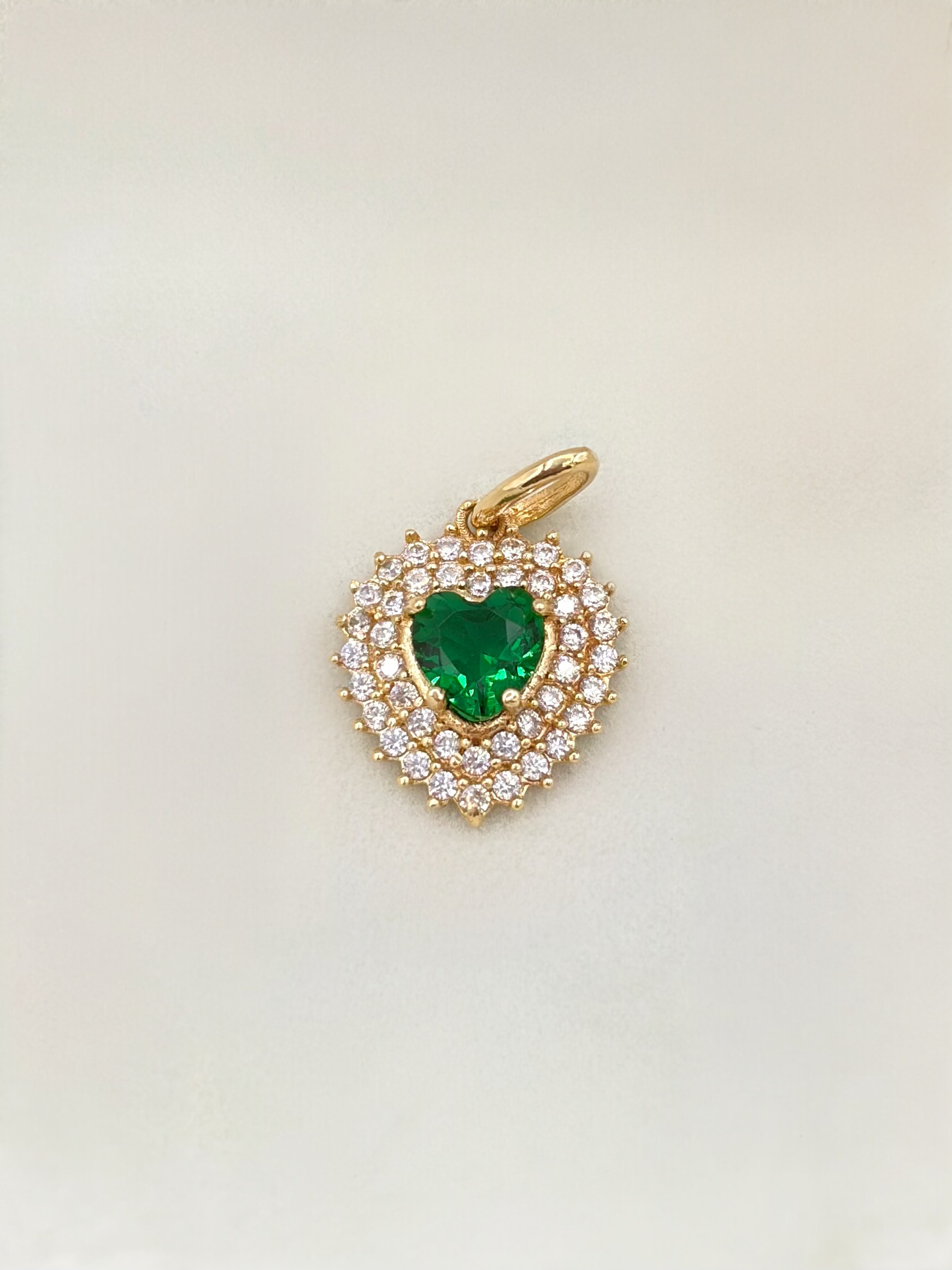 Dije Corazon circones  Oro amarillo 18k 2,15 Gr / 1,5 Cm